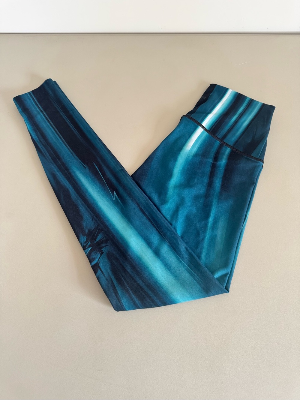 WITH Wear It To Heart Womens Leggings Size S Small Teal Blue White Striped Yoga